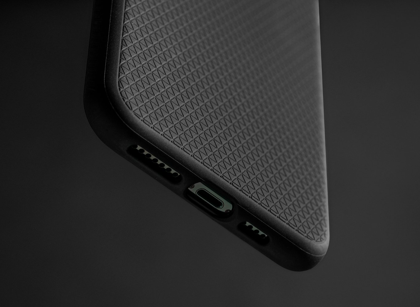 Kryt Apple Spigen Liquid Air pro iPhone 11, black Apple DumZahrada.cz